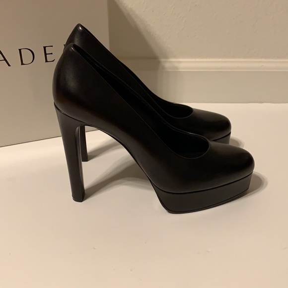 NEW $875 Casadei Leather Heels sz IT 38 - Picture 5 of 11
